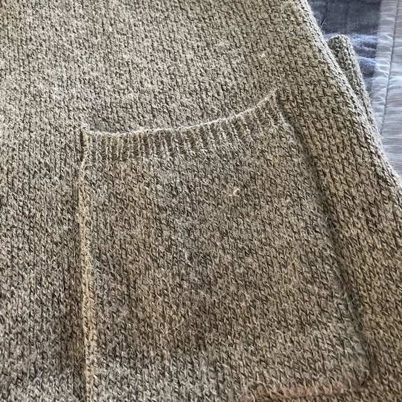 Look by M New York Cardigan Light Brown Sweater - Picture 5 of 7